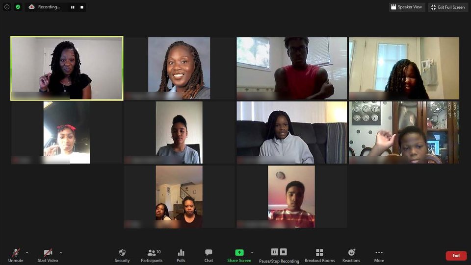 A Y-KNOT virtual session on Zoom, with students and staff in a video call gallery